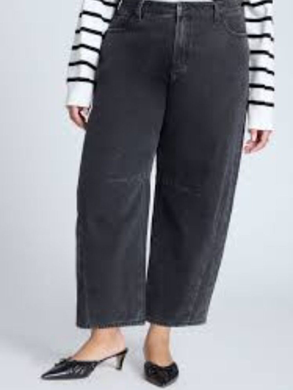 Eloquii Dart Detail Barrel Leg Jean